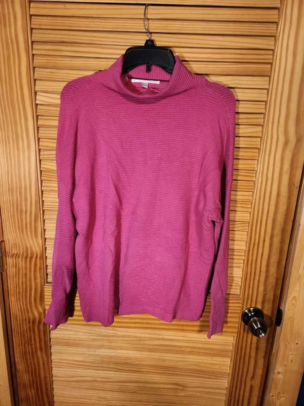 Chelsea & Theodore Vibrant Magenta Pink Ribbed Funnel Neck Sweater - Size XL